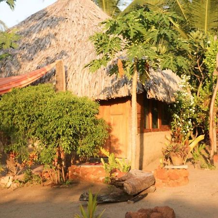 Monsoon Eco Resort - Whisky Point Arugambay Потувил Екстериор снимка