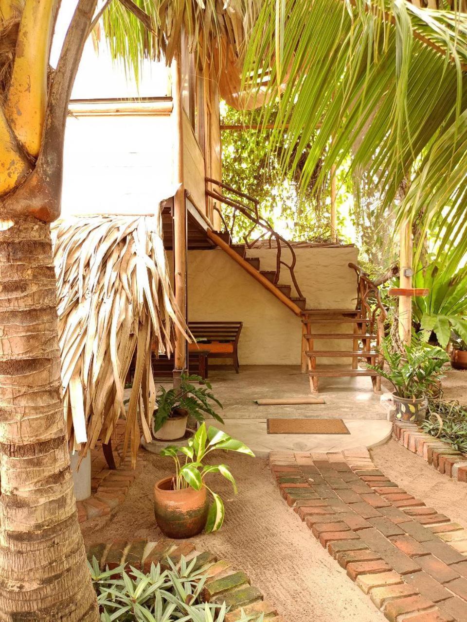 Monsoon Eco Resort - Whisky Point Arugambay Потувил Екстериор снимка