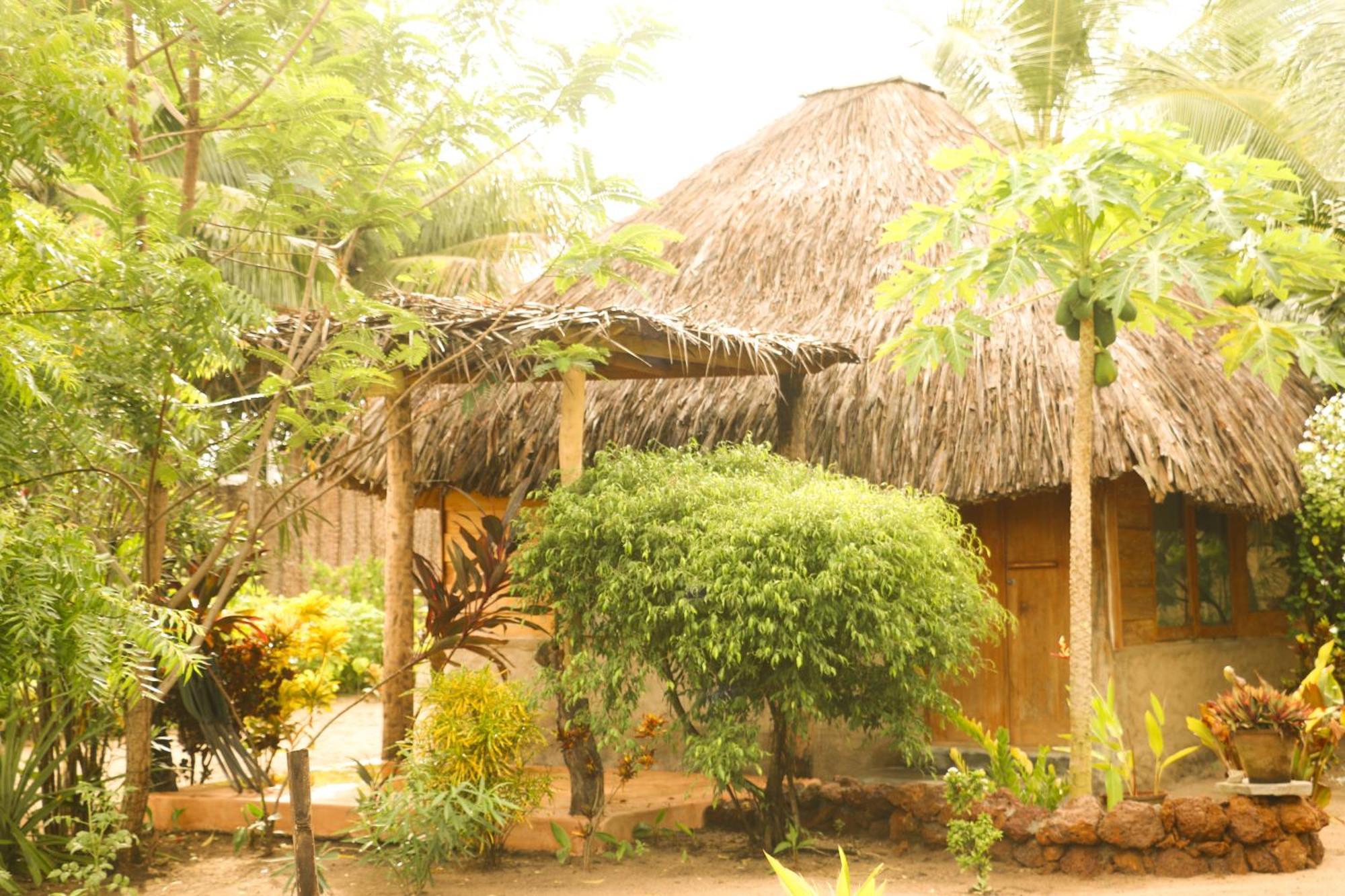 Monsoon Eco Resort - Whisky Point Arugambay Потувил Екстериор снимка